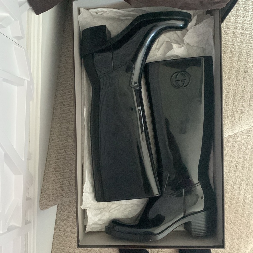 Gucci Women's Black Knee-High Boots